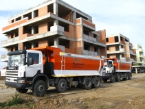 Imagine  | 3 IMOBILE DE LOCUINTE P+2E+E3 RETRAS